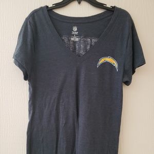 NFL 🏈 Chargers v-neck shirt